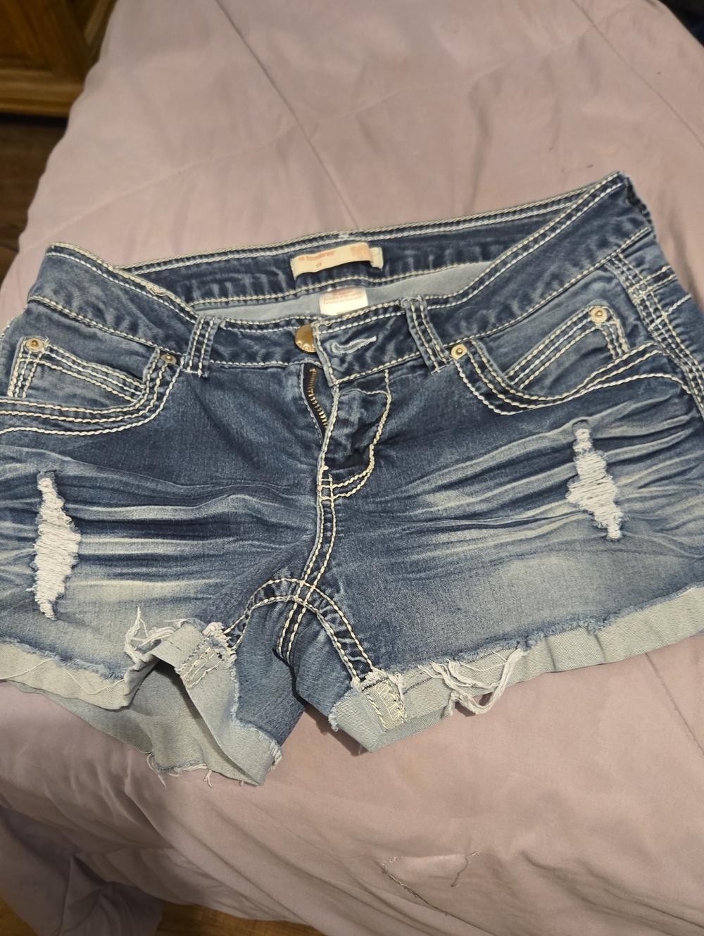 No Boundaries Distressed Blue Denim Jean Shorts